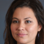 Zoé Santiago, Sevilla, España